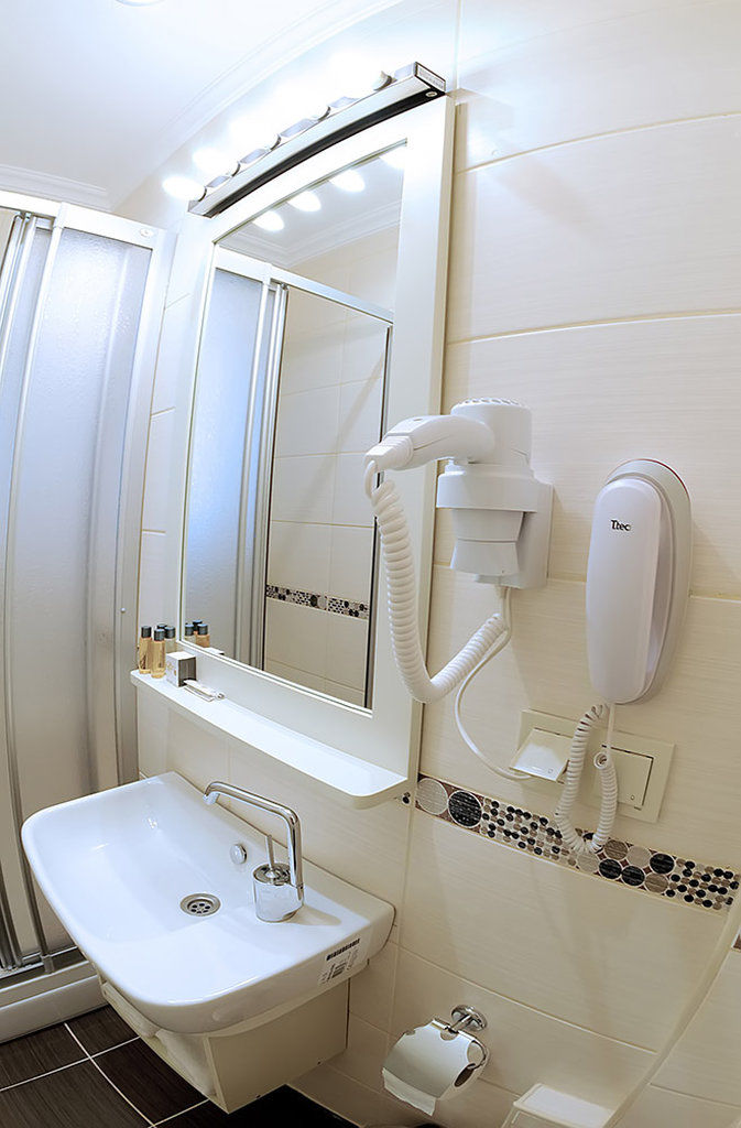 Ada Homes Hotel Taksim Istanboel Buitenkant foto